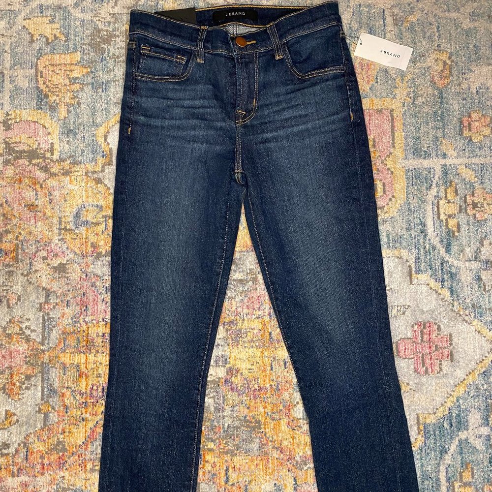 JBRAND 835 Skinny Jeans